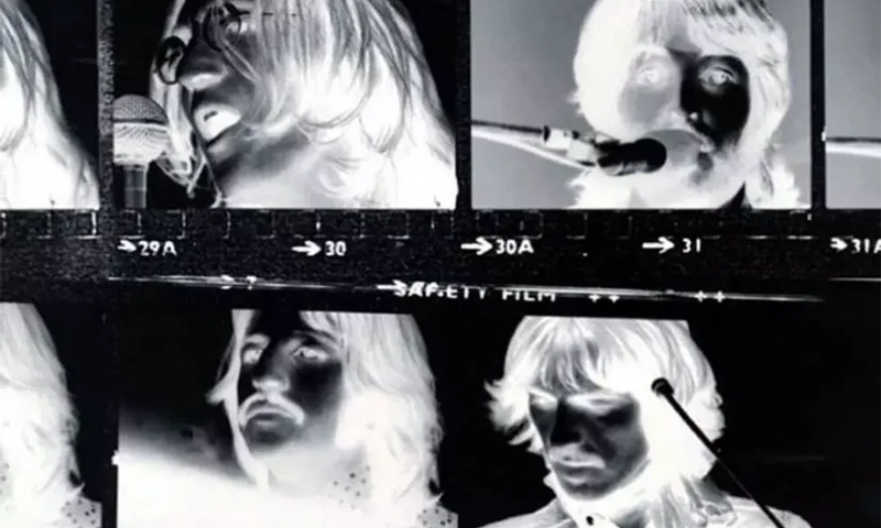 Beatles: “Let It Be... Naked